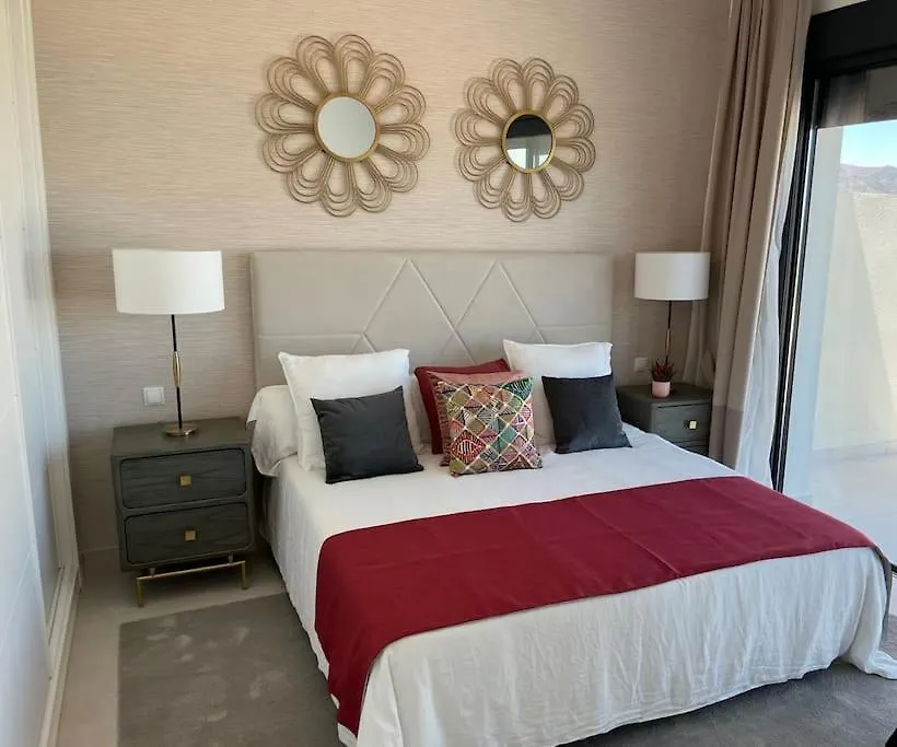 Villa Del Sol Estepona 0*,  İspanya
